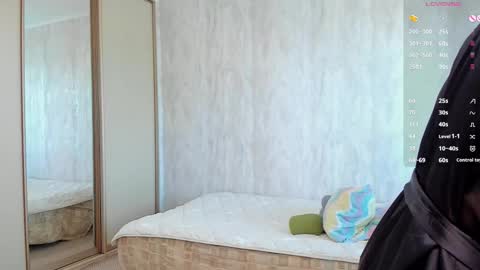Snapshot of julia_frey chatting on September 27, 2025, 1:43 am Julia online show from September 27, 2025, 1:43 am