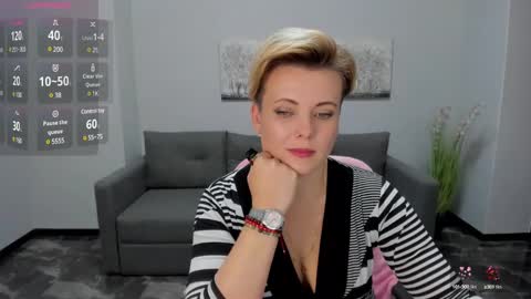 Julia online show from December 2, 2024, 10:39 am