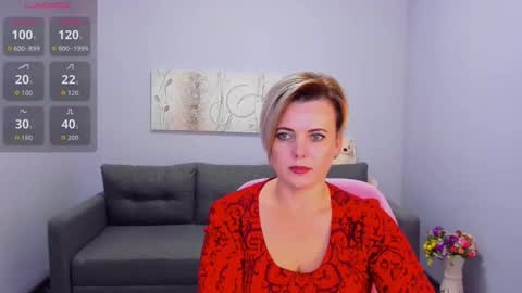 Julia online show from November 6, 2025, 6:58 am