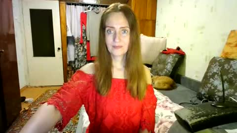 juliaa_foxi online show from April 18, 2026, 7:07 pm