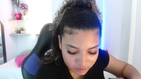 Julia online show from October 12, 2025, 12:15 pm