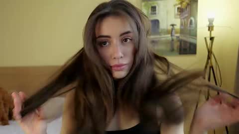 Molly online show from April 4, 2026, 3:09 pm