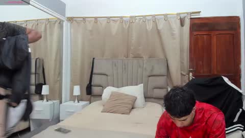 julian billy online show from December 30, 2024, 11:48 am