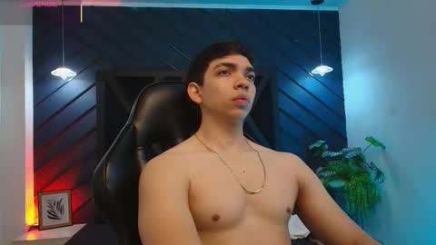 JULIAN  online show from March 5, 2026, 11:28 am