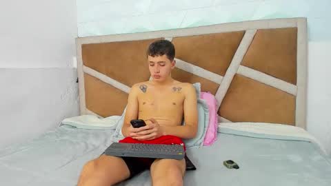 julian online show from November 21, 2025, 5:00 pm