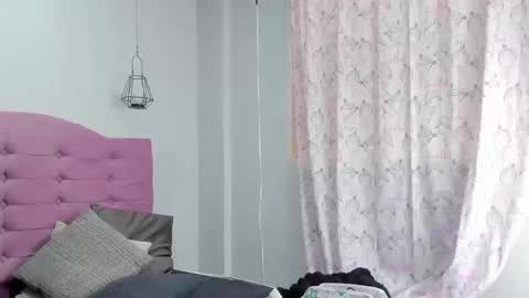 Snapshot of juliana12_ls chatting on September 24, 2025, 3:37 pm juliana12_ls online show from September 24, 2025, 3:37 pm