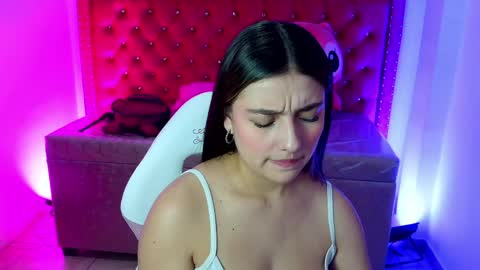 juliana_diamond_ online show from May 29, 2026, 3:15 am
