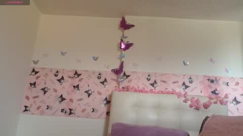 juliana_js_ online show from February 20, 2026, 6:41 pm