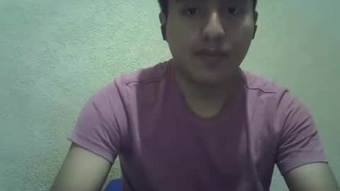 Snapshot of julianalvarez95 chatting on February 4, 2025, 1:23 am Julian online show from February 4, 2025, 1:23 am