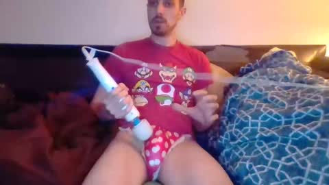 julianjj2001 online show from February 4, 2025, 12:51 am