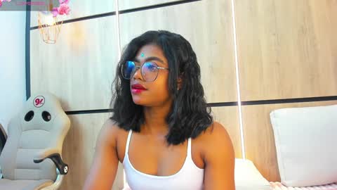 ANDREA  online show from January 23, 2025, 2:44 am