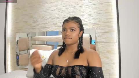 ANDREA  online show from September 19, 2025, 8:09 pm
