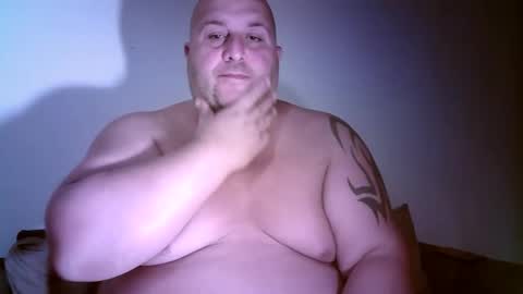 Juliano online show from October 1, 2025, 11:11 pm