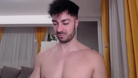 JulianRoyce online show from March 25, 2026, 12:38 am