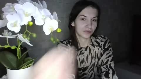 Snapshot of juliaorgasm chatting on April 18, 2026, 7:07 pm Julia online show from April 18, 2026, 7:07 pm