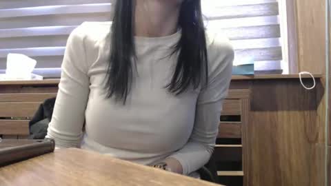 Snapshot of juliarhode chatting on March 2, 2026, 6:58 am Andreea online show from March 2, 2026, 6:58 am