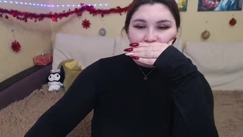 Jul online show from January 3, 2025, 9:47 pm