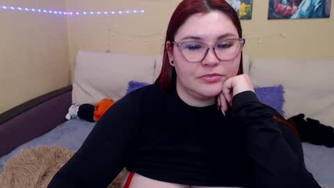 Jul online show from February 17, 2025, 9:19 pm