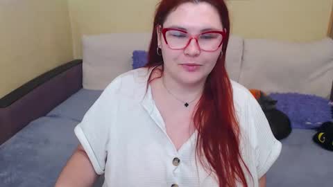 Jul online show from October 5, 2025, 2:48 pm
