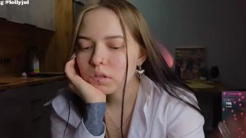 julidropp online show from March 9, 2025, 1:56 am