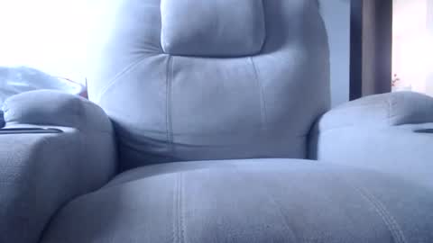 Snapshot of julie_bunny chatting on November 5, 2025, 12:27 pm Julie bunny online show from November 5, 2025, 12:27 pm