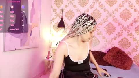 Julie and Tommy.  online show from February 5, 2025, 2:40 am