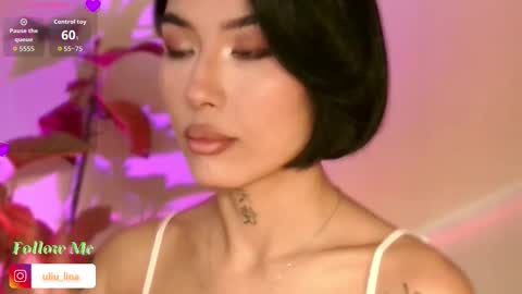 julie_turner_ online show from September 24, 2025, 9:56 am
