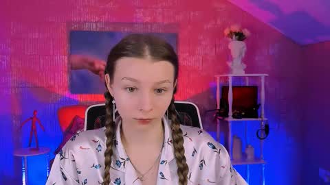 juliedaniel online show from November 24, 2025, 8:25 am