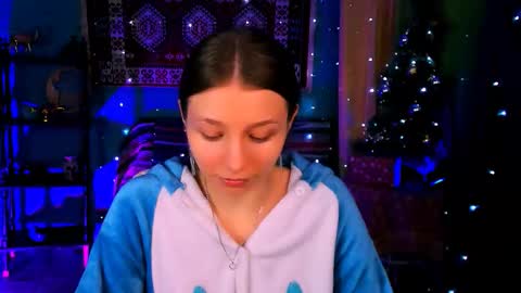 juliedaniel online show from December 22, 2025, 8:22 am