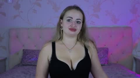 JulieDevis online show from October 29, 2025, 7:10 am