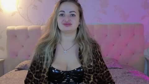 JulieDevis online show from October 30, 2025, 7:10 am