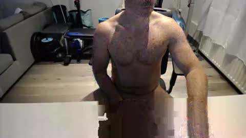 Snapshot of julienneedyou chatting on September 30, 2025, 6:29 am julienneedyou online show from September 30, 2025, 6:29 am