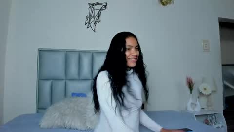 Julieta online show from April 17, 2026, 3:53 am