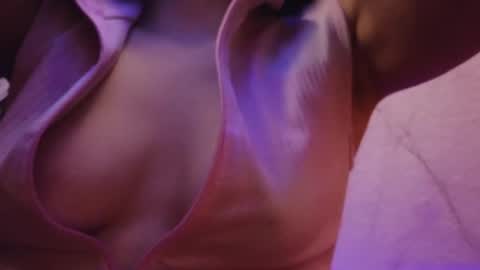  Julieta  online show from December 3, 2025, 11:30 am