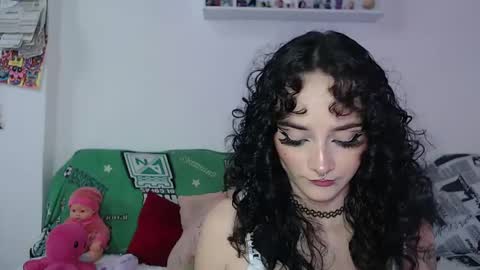 Julieta Jaguar online show from December 24, 2024, 2:01 pm