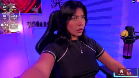 Snapshot of julietariverss chatting on November 13, 2025, 1:37 am Julieta online show from November 13, 2025, 1:37 am