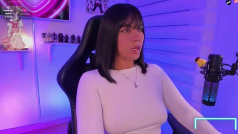 Snapshot of julietariverss chatting on November 17, 2025, 3:23 am Julieta online show from November 17, 2025, 3:23 am