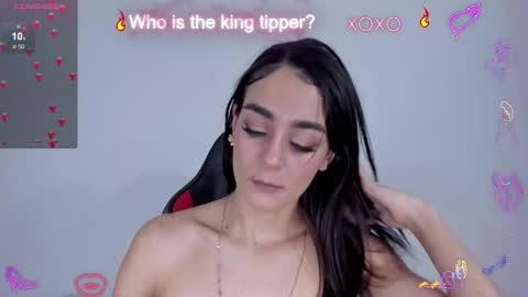 serafelle online show from November 1, 2025, 11:51 pm