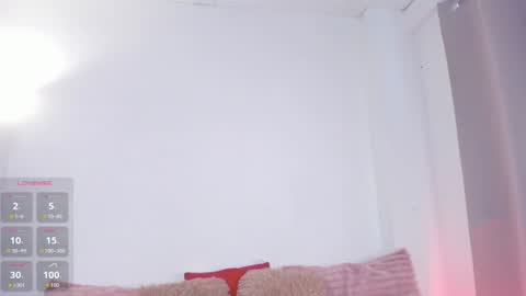 Snapshot of julieth1_ chatting on June 23, 2026, 9:02 pm . online show from June 23, 2026, 9:02 pm