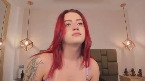 julieth_rojas online show from March 18, 2026, 4:04 am