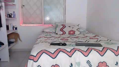 Julieta online show from January 16, 2026, 1:37 pm