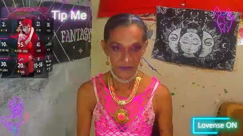 Julieth Wolf online show from October 30, 2025, 1:23 pm