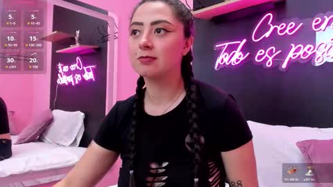   online show from December 5, 2025, 5:42 pm