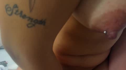 juliette_pretty_ online show from October 23, 2025, 9:35 pm