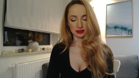 JulietteSensual online show from March 7, 2025, 9:17 pm