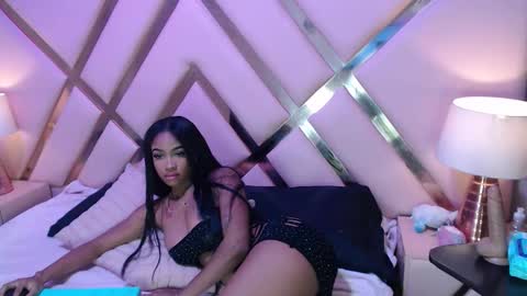 Snapshot of julitpink chatting on November 9, 2025, 11:52 am julitpink online show from November 9, 2025, 11:52 am