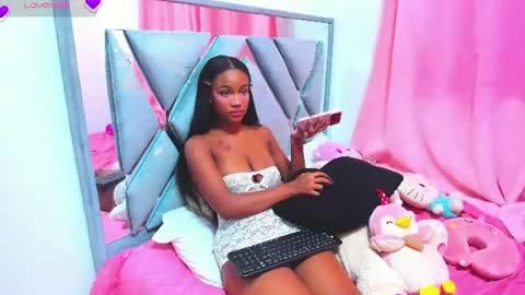 Snapshot of julitpink chatting on June 10, 2026, 7:02 pm julitpink online show from June 10, 2026, 7:02 pm