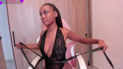 Snapshot of julitpink chatting on July 13, 2026, 8:44 pm julitpink online show from July 13, 2026, 8:44 pm