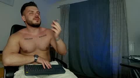 JULiUS   online show from February 24, 2025, 8:25 pm