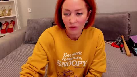 jullia_moor online show from February 27, 2026, 12:43 am